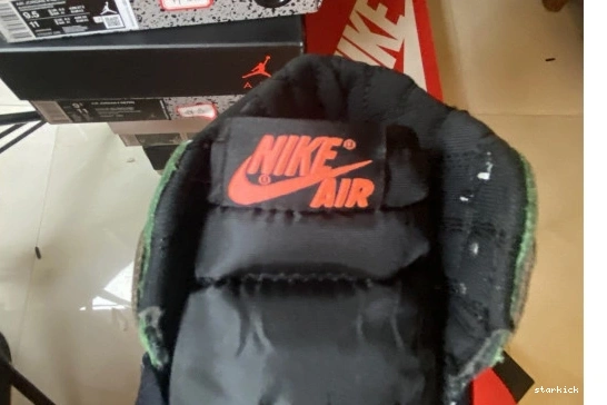 Crafted” Air Jordan High 1 DH3097-001 “Hand OG  DH3097-001 0309